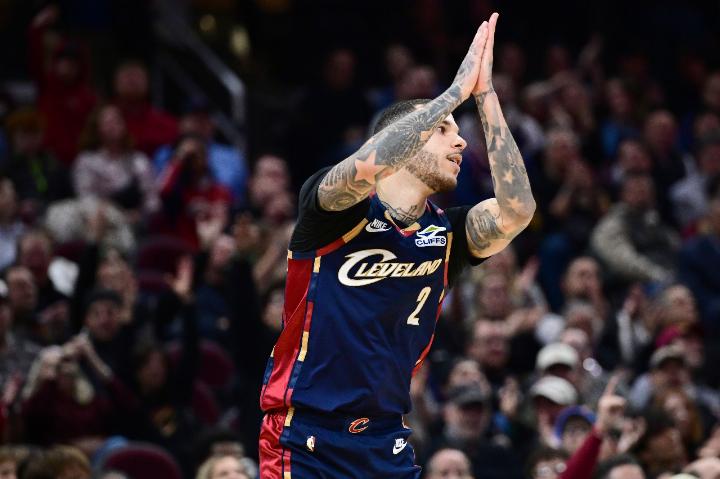 朗佐·鲍尔暗示退役：我已为篮球倾尽所有 很感激能在NBA效力9年