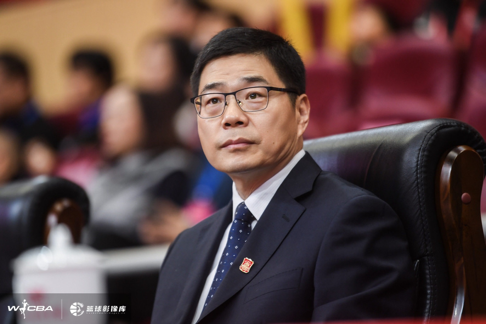 媒体人：中国篮球要学日本的职业联赛、韩国的小选材面和资源投入