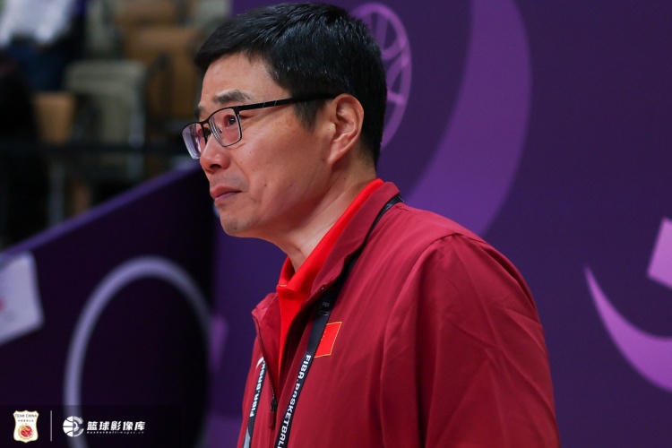 亚运只能争铜牌！郭振明：中国女篮肩负着站上奥运领奖台的使命